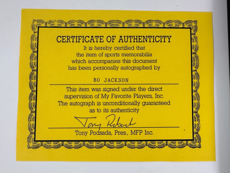 Bo Jackson Autographed Kansas City Royals 1991 Topps MLB Baseball Card With Certificate Of Authenticity [Photo 4]