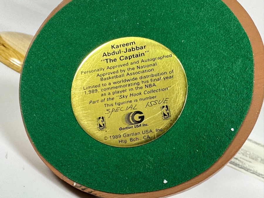 Kareem Abdul-Jabbar Autographed Special Issue Figurine LA Lakers By Gartlan 1989 Limited Edition Of 1,989 'The Captain' Personally Autographed By Kareem Note Damage To One Of The Legs With C.O.A. And Box 11H [Photo 7]