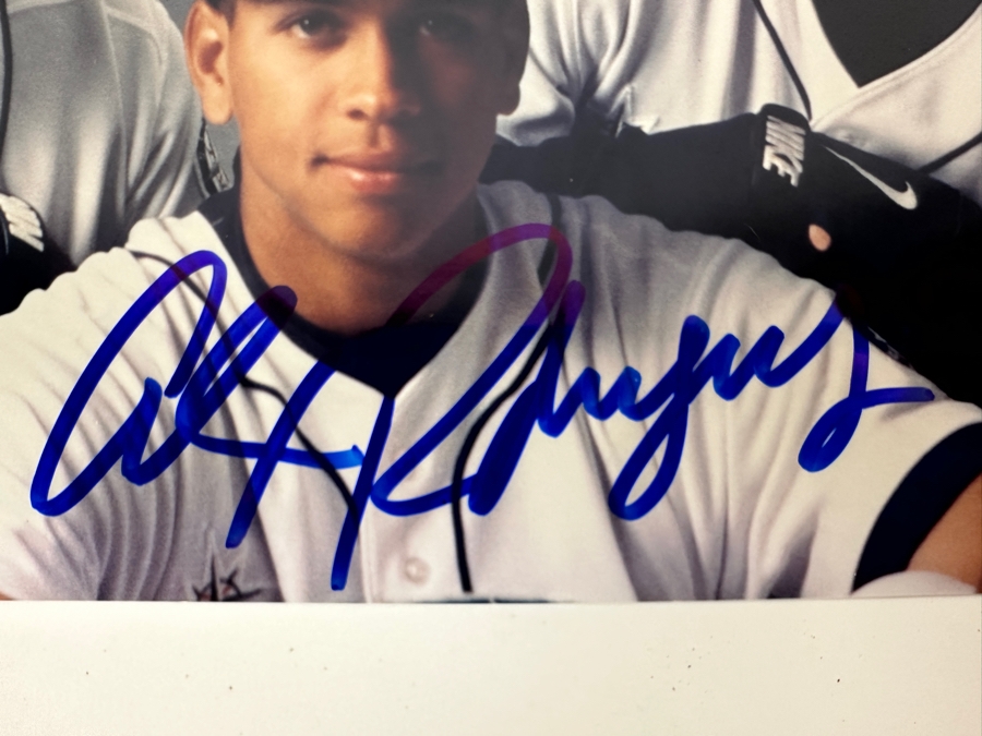 Seattle Mariners 8 X 10 Color Photo Signed By Ken Griffey Jr., Alex Rodriguez & Jay Buhner [Photo 3]