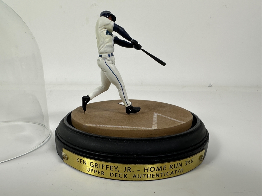 Upper Deck Ken Griffey Jr. 350 Home Run Figurine 1999 5H [Photo 2]