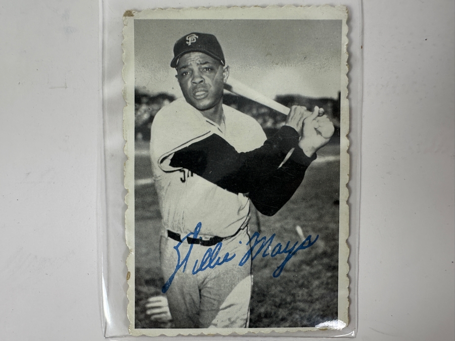 Vintage Willie Mays TCG Topps Deckle Edge No. 33 Of 33 Photo Baseball Card [Photo 1]