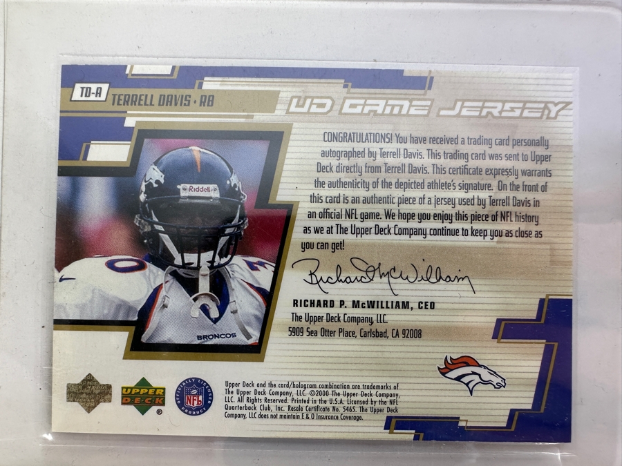 Upper Deck 2000 Terrell Davis Denver Broncos Autographed With Game-Used Jersey Football Card Limited Edition 17 Of 30 [Photo 3]