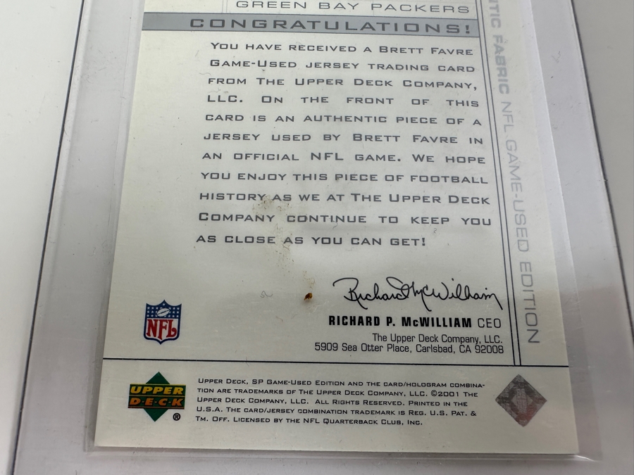 Upper Deck SP 2001 Brett Favre Green Bay Packers Game-Used Jersey Football Card [Photo 4]