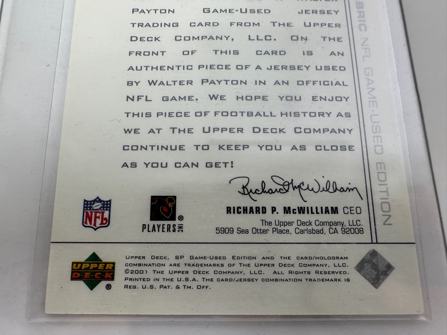 Upper Deck SP 2001 Walter Payton Chicago Bears Game-Used Jersey Football Card [Photo 4]