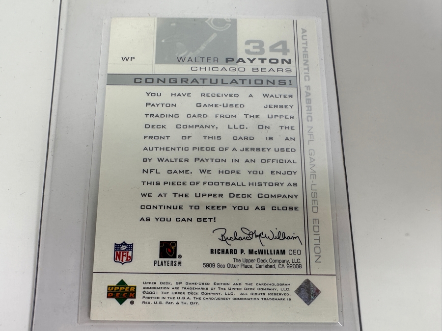Upper Deck SP 2001 Walter Payton Chicago Bears Game-Used Jersey Football Card [Photo 3]