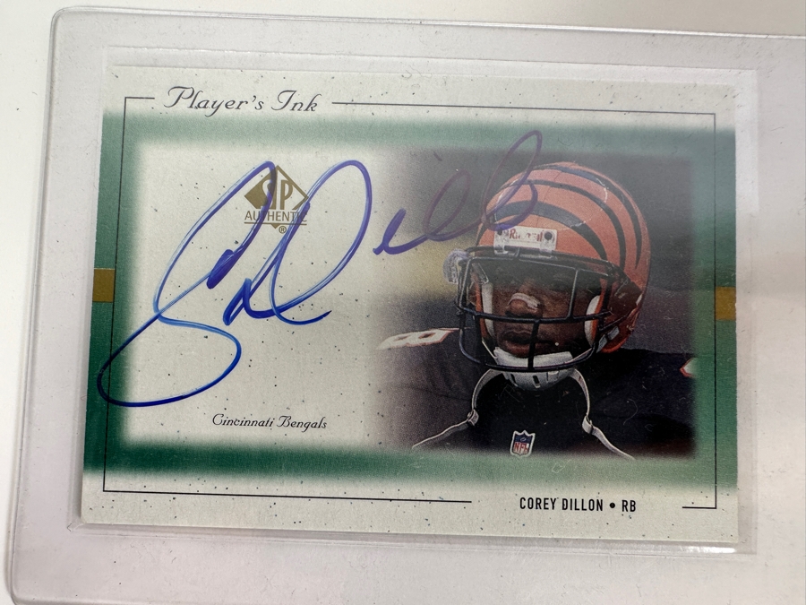 Upper Deck SP 1999 Corey Dillon Autographed Cincinnati Bengals Football Card [Photo 1]