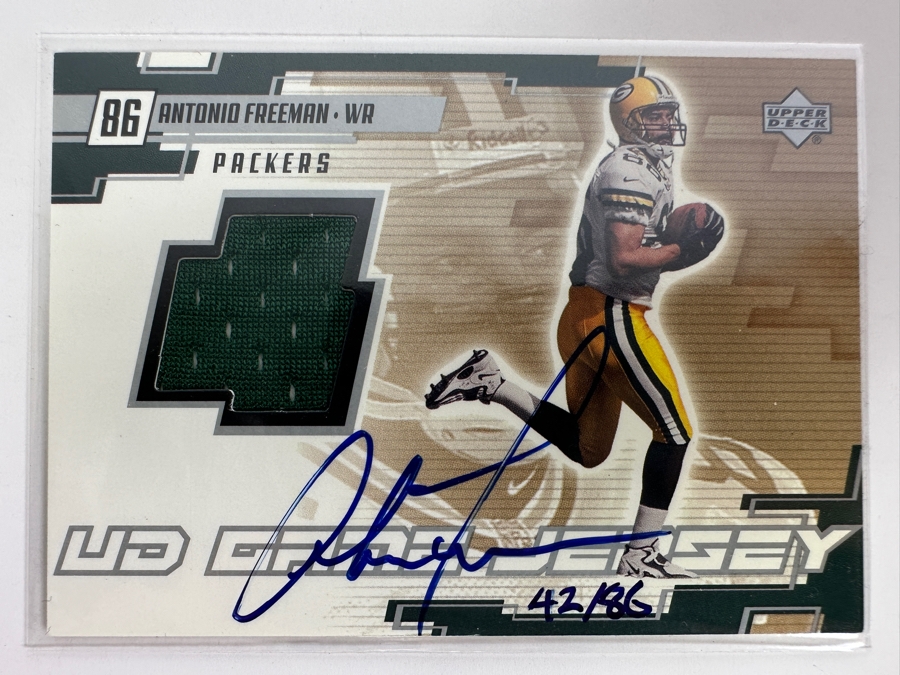 Upper Deck 2000 Antonio Freeman Autographed Green Bay Packers Game-Used Jersey Limited Edition Football Card Numbered 42 Of 86 [Photo 1]