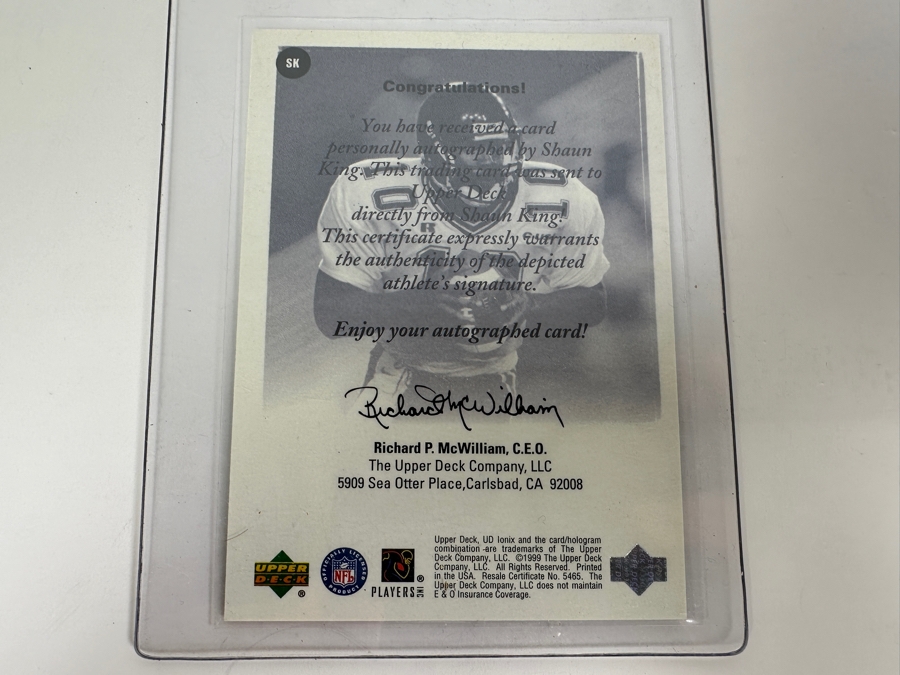 Upper Deck 1999 Shaun King Autographed Football Card [Photo 3]