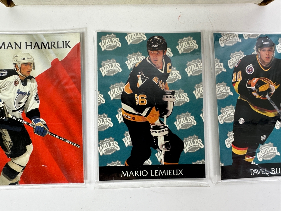 1993 Pro Sets Parkhurst NHL Hockey Cards [Photo 2]