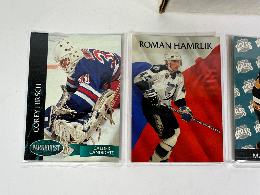 1993 Pro Sets Parkhurst NHL Hockey Cards [Photo 3]