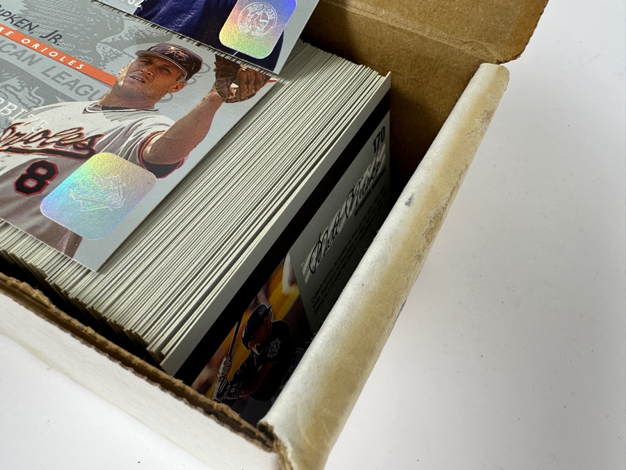 1995 Donruss Baseball Cards [Photo 2]