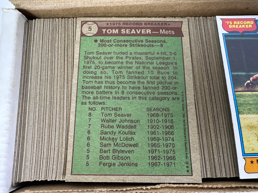 1976 Topps Baseball Cards - Look Up Values Of Cards In This Set [Photo 5]