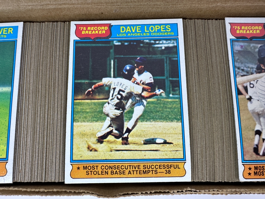 1976 Topps Baseball Cards - Look Up Values Of Cards In This Set [Photo 3]