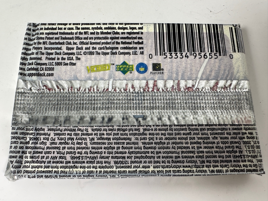 Factory Sealed 1999 Upper Deck Victory Football Cards 1999 Rookie Class With Ricky Williams - 12 Cards Per Pack - 56 Unopened Packs [Photo 8]