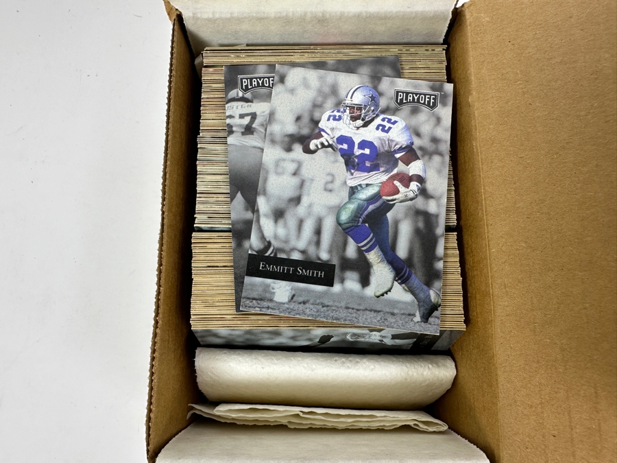 1992 Playoff NFL Football Cards [Photo 1]