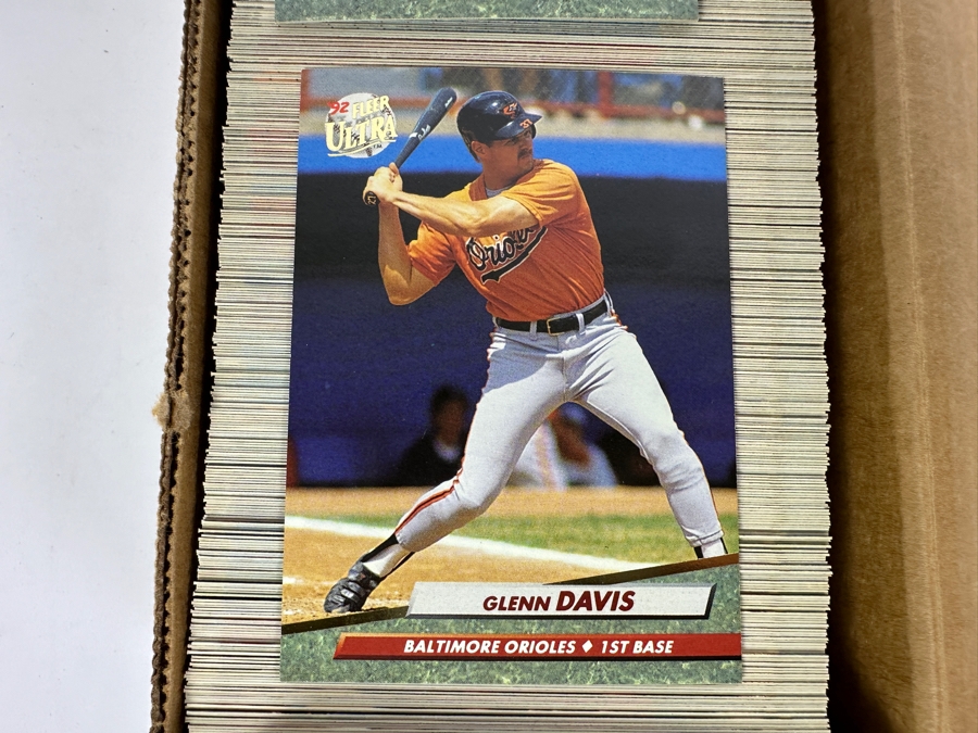 1992 Fleer Ultra MLB Baseball Cards [Photo 3]