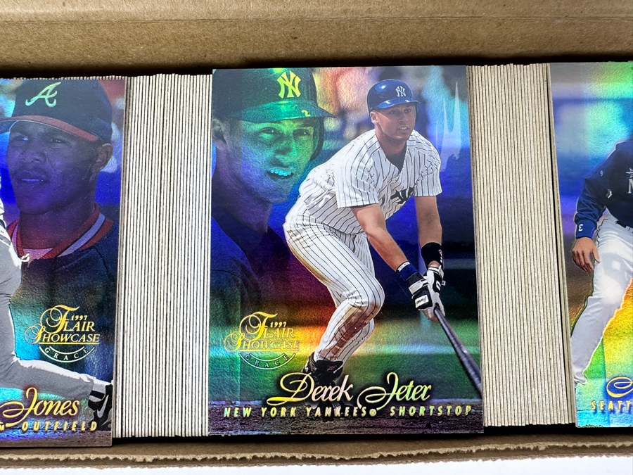 1997 Fleer Flair Showcase MLB Baseball Cards [Photo 4]