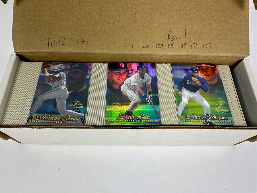 1997 Fleer Flair Showcase MLB Baseball Cards [Photo 2]