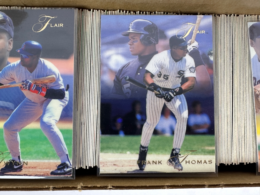 1993 Fleer Flair Baseball Cards [Photo 3]