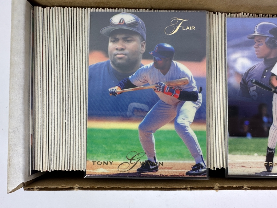 1993 Fleer Flair Baseball Cards [Photo 2]