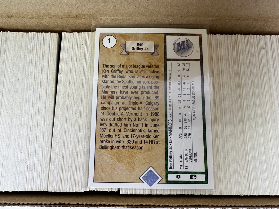 1989 Upper Deck MLB Baseball Cards - Ken Griffey, Jr. Rookie Card [Photo 3]