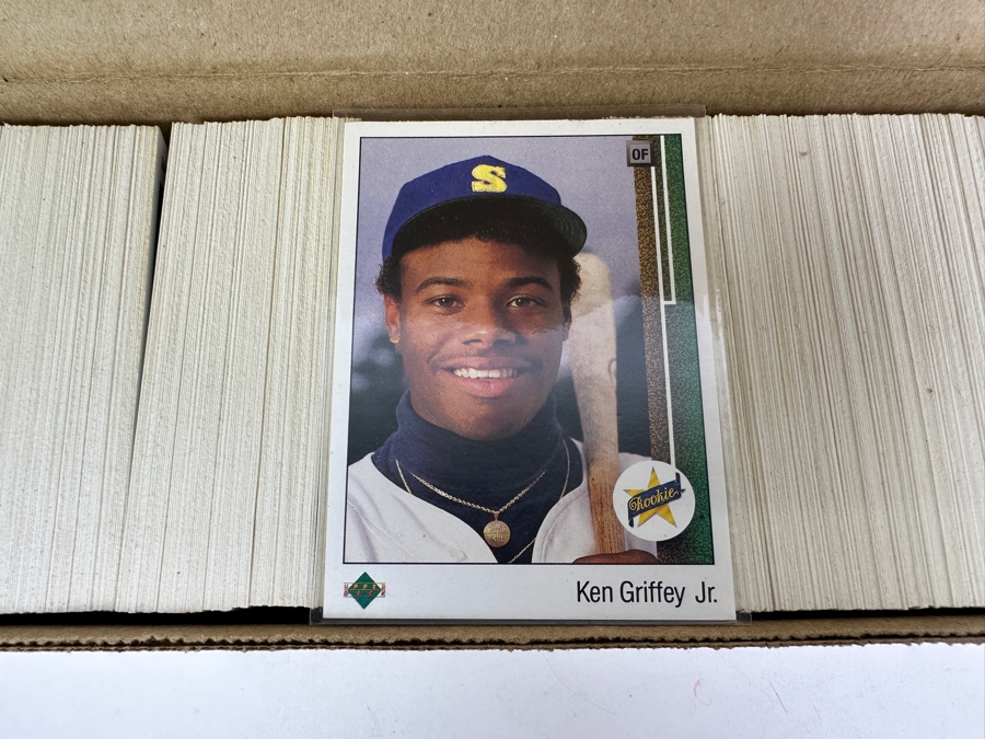 1989 Upper Deck MLB Baseball Cards - Ken Griffey, Jr. Rookie Card [Photo 2]