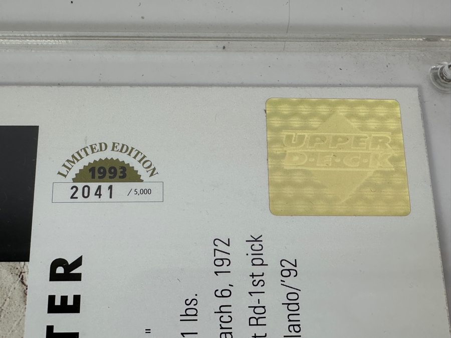 1992/93 Upper Deck Shaquille O'Neal Orlando Magic NBA Jumbo Limited Edition Card #1b In Acrylic Display Case Numbered 2,041 Of 5,000 10 X 12 [Photo 7]