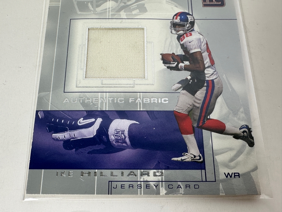 Upper Deck SP 2001 Ike Hilliard Game-Used Jersey NFL Football Card [Photo 2]