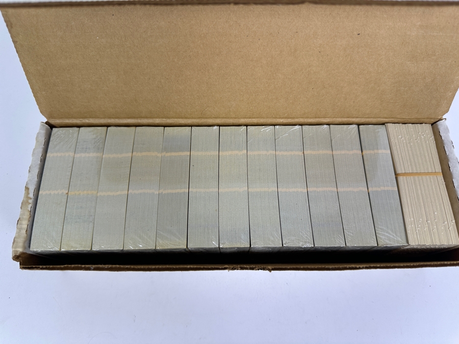Factory Sealed 1987 Donruss MLB Baseball Cards [Photo 1]