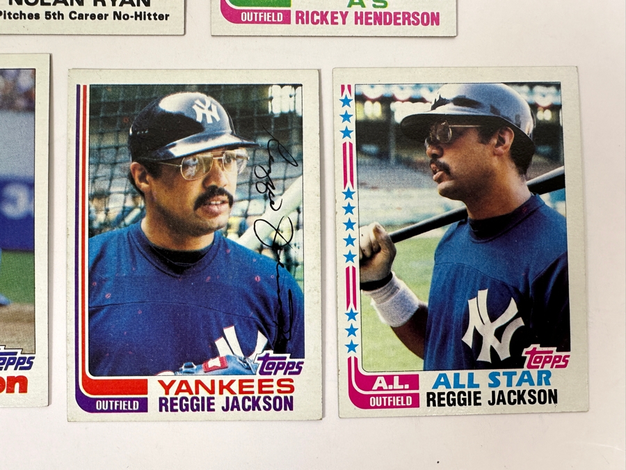 Just Added - 1982 Topps MLB Baseball Cards - Look Up Values Of Cards In This Set [Photo 5]