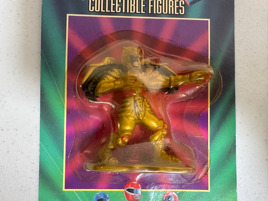 Just Added - Huge Vintage Lot Mighty Morphin Power Rangers Pogs (Some New In Packaging) & Three 1993 Bandai Power Ranger Action Figures In Blister Packs [Photo 3]
