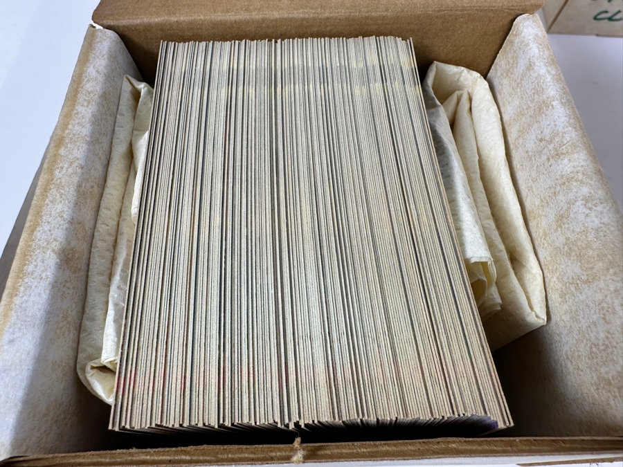 1992/93/94 Collection Of Topps MLB Baseball Cards [Photo 9]