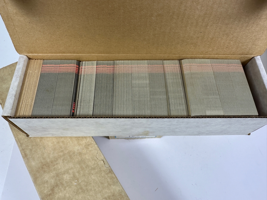 Just Added - Collection Of MLB Baseball Cards: Donruss 1985/87/92/96, Fleer 1992/94, Leaf Studio 1991, Score 1994 & Pinnacle 1994 [Photo 9]