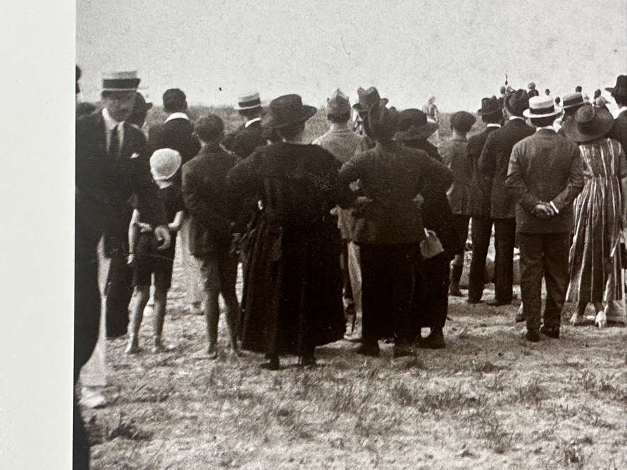 Jacques Henri Lartigue (1894-1986, France) Hand Signed Photograph Balloon Airship 1919 Gelatin Silver Print, Printed Later, Signed In Ink J. H. Lartigue 10 X 9.5 Estimate $5,000-$7,000 [Photo 5]