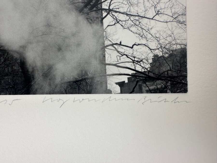 Wolf Von Dem Bussche (1934-2014, American) Hand Signed Limited Edition B&W Photographic Print Titled 'Flatiron Building NYC 1975' Signed On Front And Verso Numbered 88 Of 90 - 7 X 10 [Photo 6]