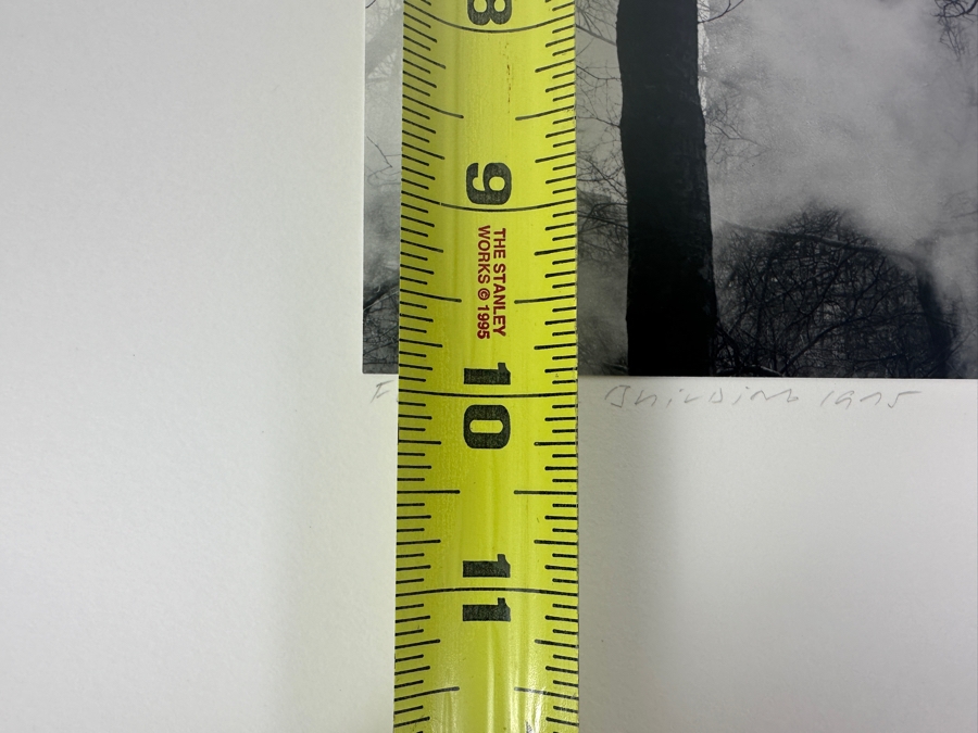 Wolf Von Dem Bussche (1934-2014, American) Hand Signed Limited Edition B&W Photographic Print Titled 'Flatiron Building NYC 1975' Signed On Front And Verso Numbered 88 Of 90 - 7 X 10 [Photo 9]