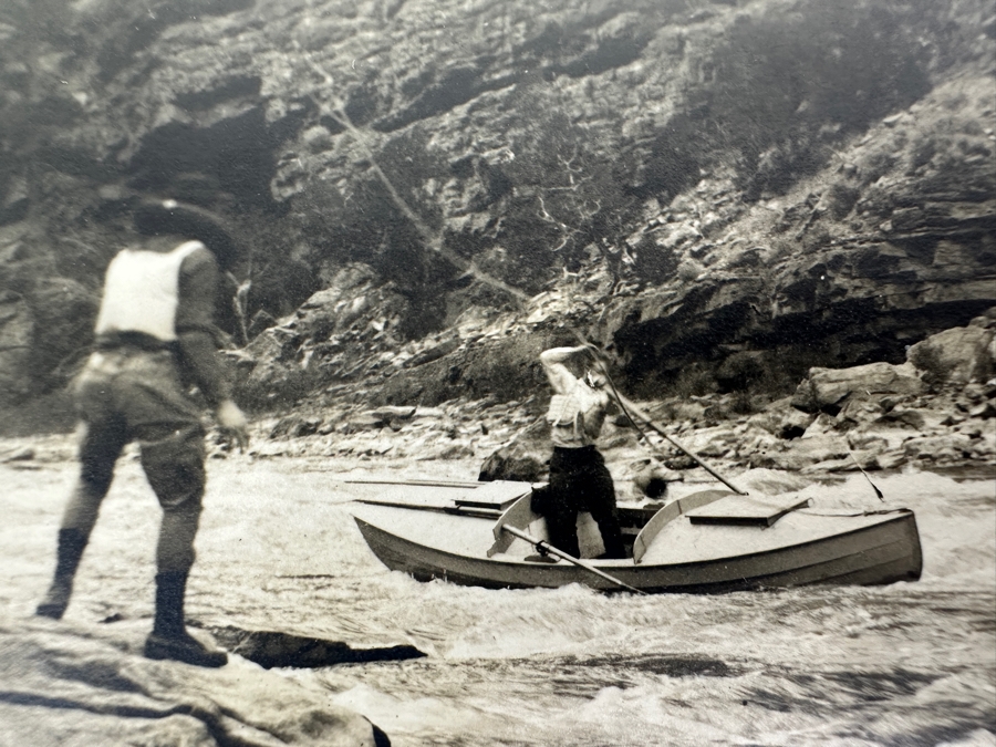 Kolb Brothers' Photography Studio On The South Rim Of The Grand Canyon Photograph Stamped On Verso Emery C. Kolb - Red Canyon. Boat Grounded. Throwing Rope To Man On Shore 7 X 5 [Photo 4]