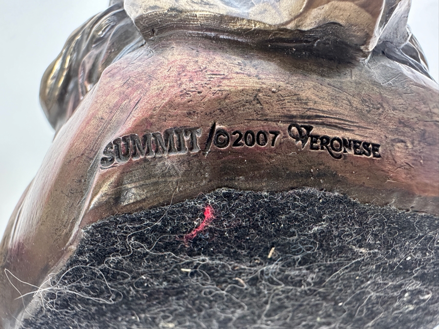 Carved Wooden Laughing Buddha Sculpture (L) And Resin Buddha Summit 2007 Veronese (R) [Photo 8]