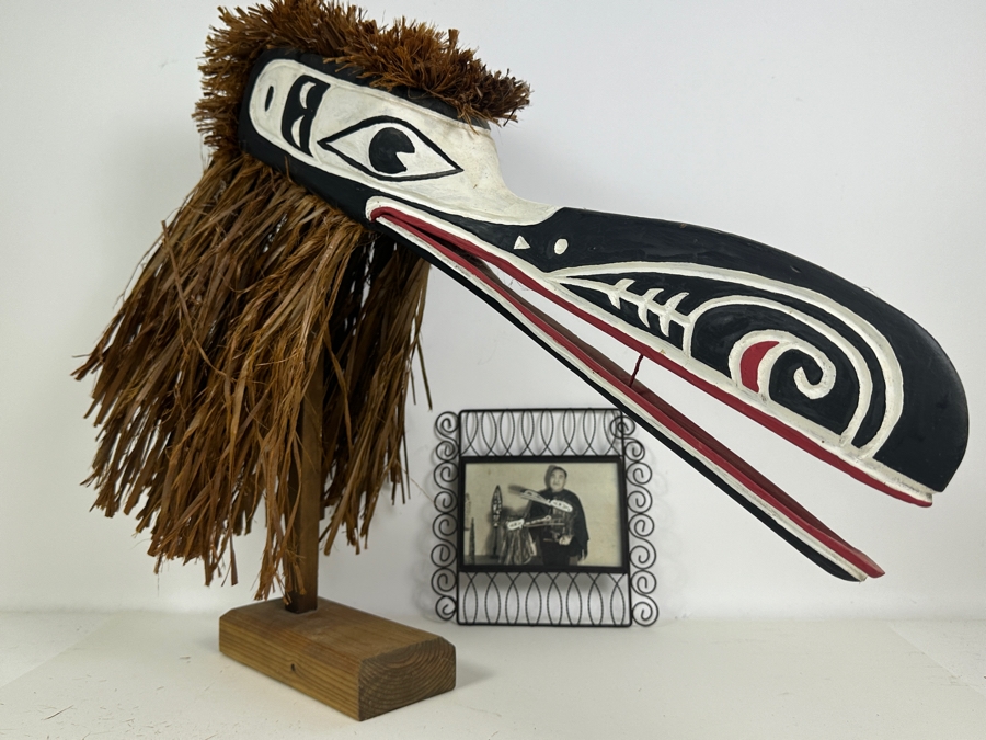 Tlingit Raven Ceremonial Dance Clapper Mask Made Of Wood & Raffia Pacific Northwest Coast Artist Signed With Stand And Photo Of Artist 24'L Estimate $2,000 [Photo 5]