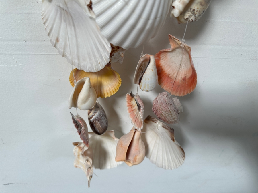 Organic Seashell Wind Chime With Seahorse 31H [Photo 4]