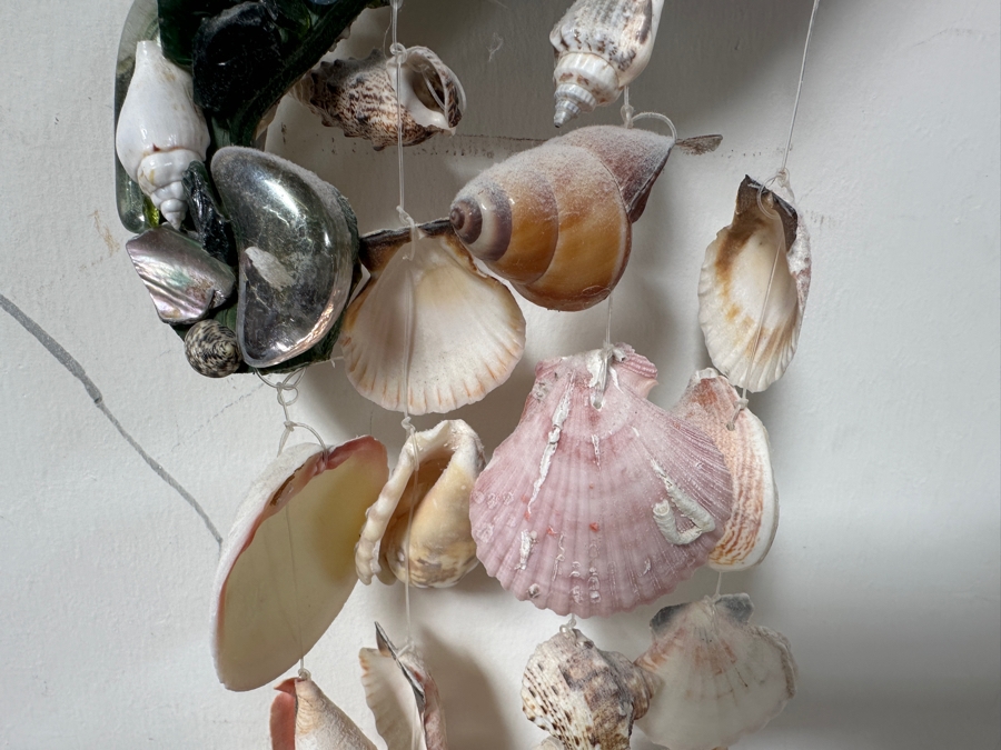 Organic Seashell Wind Chime With Seahorse 31H [Photo 3]