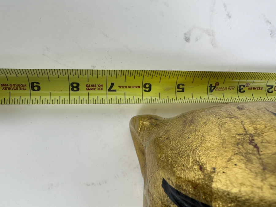 Just Added - Carved Wooden Lion Puma Jaguar Head Hand Painted With Gold Paint 6W X 6D X 6H [Photo 7]