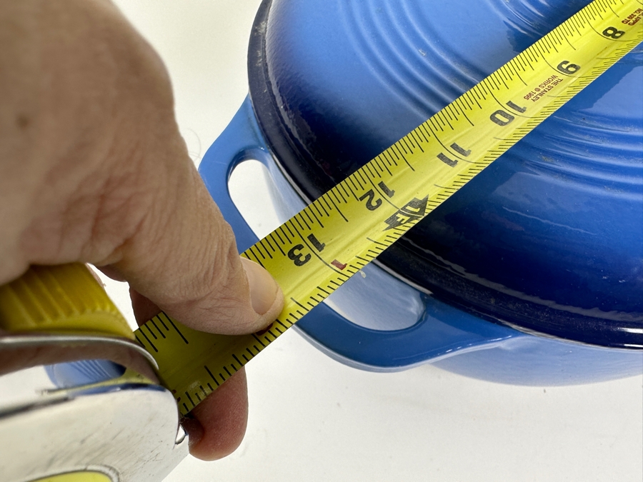 Lodge Enameled Cast Iron Dutch Oven with Lid 14'W x 7.5'H [Photo 5]