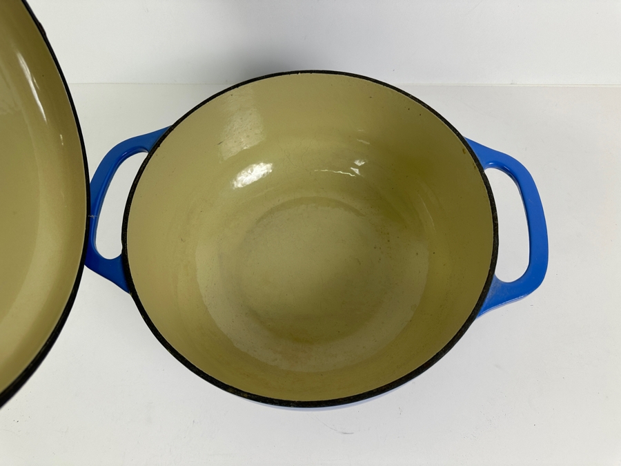 Lodge Enameled Cast Iron Dutch Oven with Lid 14'W x 7.5'H [Photo 3]