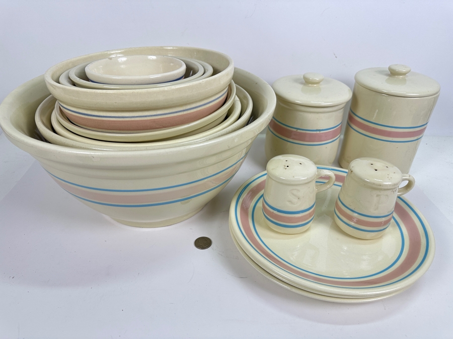 Collection of Vintage Nelson McCoy USA Pottery [Photo 6]