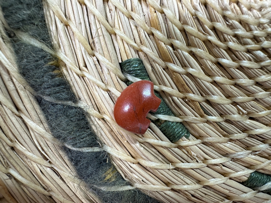 Just Added - Vintage Handmade Basket With Agate Center And Three Carved Stone Bears 11W X 3.5H [Photo 5]