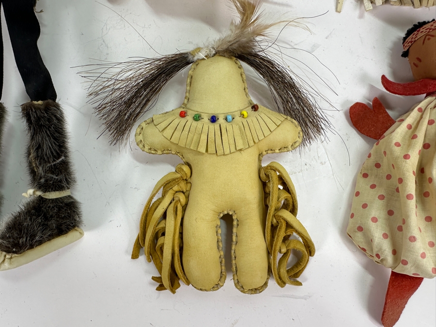 Just Added - Vintage Collection Of Native American / Alaskan Dolls [Photo 6]