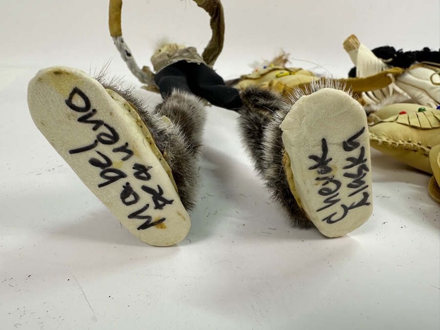 Just Added - Vintage Collection Of Native American / Alaskan Dolls [Photo 5]