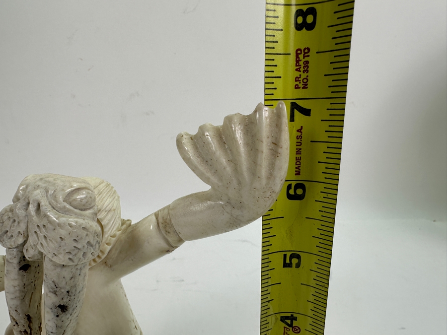 Just Added - Vintage Inuit Eskimo Walrus Carved Bone 7'H Artist Signed [Photo 11]