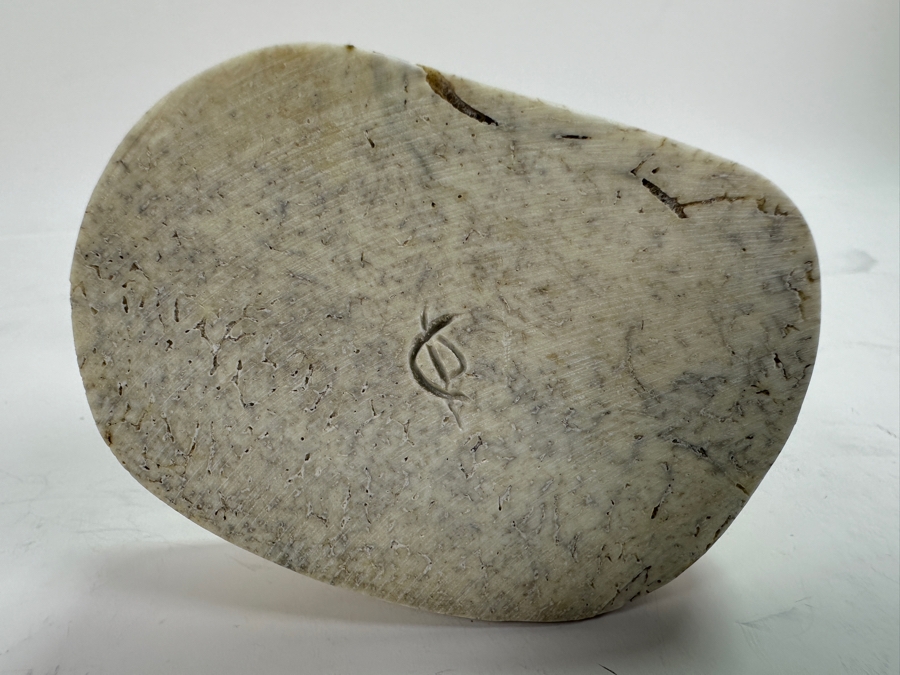 Just Added - Vintage Inuit Eskimo Walrus Carved Bone 7'H Artist Signed [Photo 10]